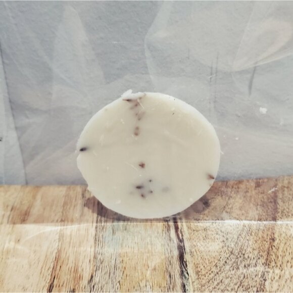 Limited Edition Leoben & Co Potent Patchouli + Rosemary Soy Wax Melt - Picture 2 of 4